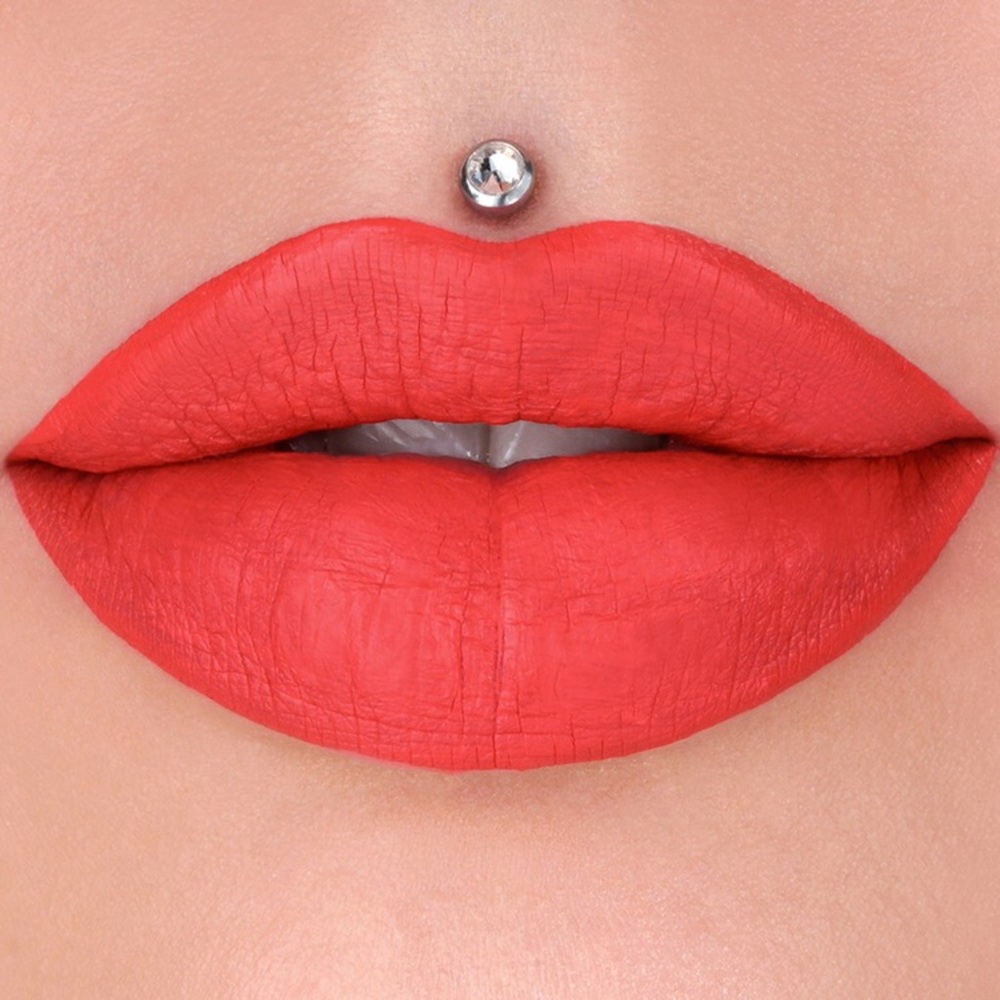 NWT Strawberry Crush Jeffree Star Cosmetics